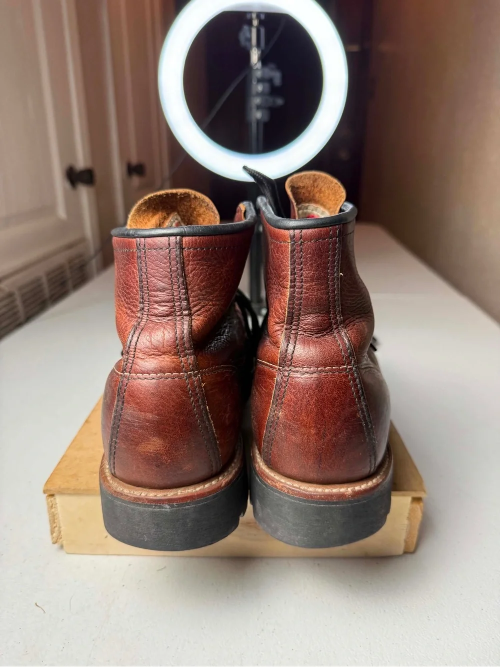 Red Wing 8146 Roughneck Brown Leather Moc Toe Vibram Chunky Sole Boots Sz 9 D